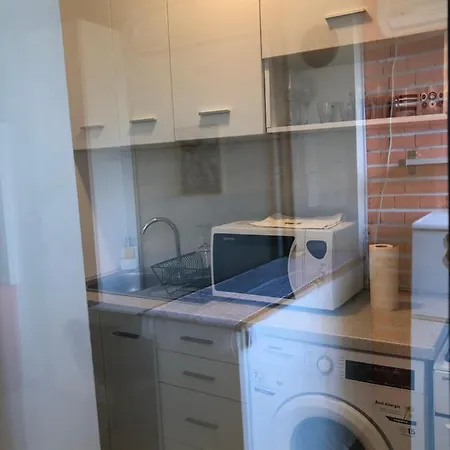 Le Garcon De Sara-simple,cosy,spatious *